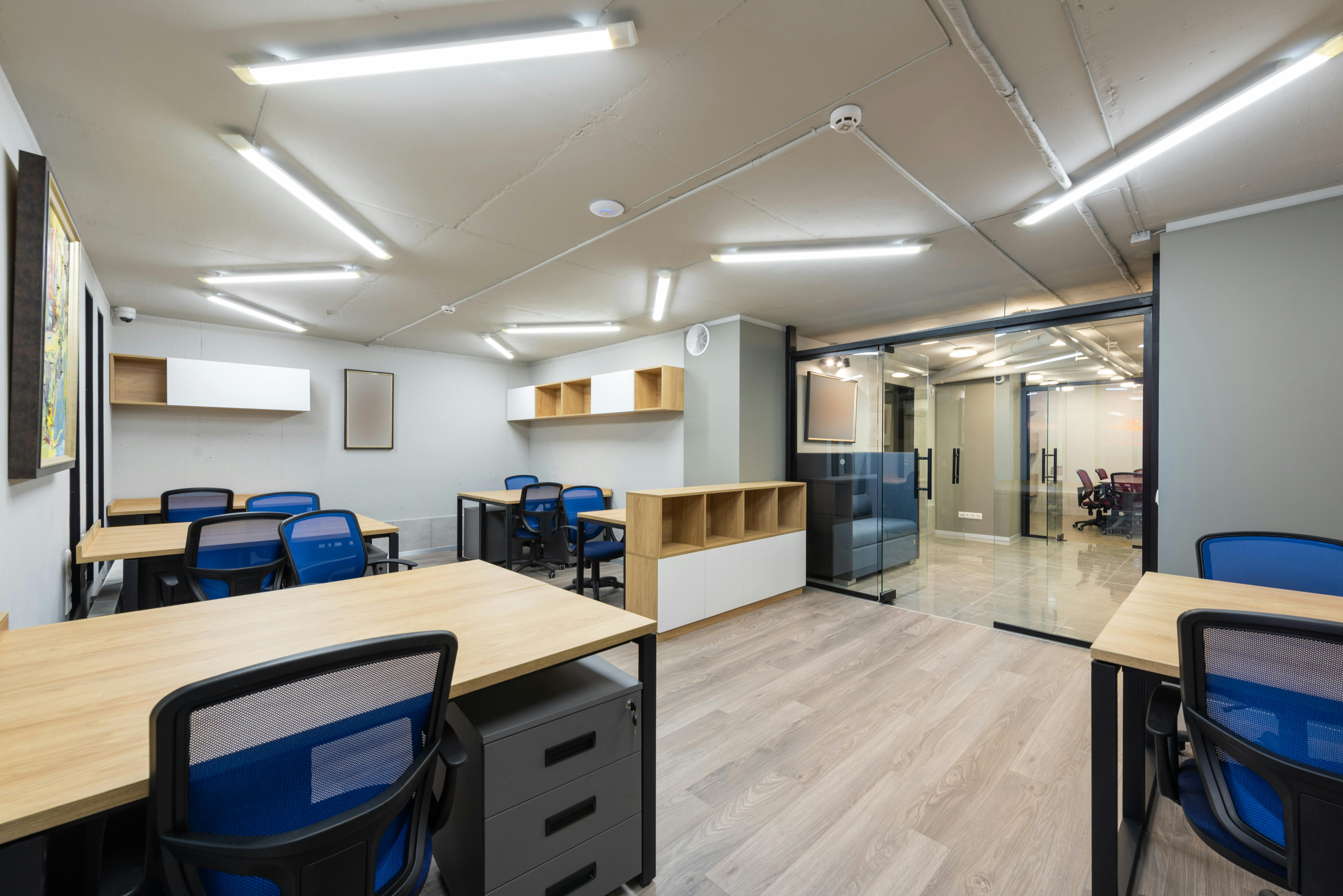 Clean office after Smart Shine Africa post-construction cleaning